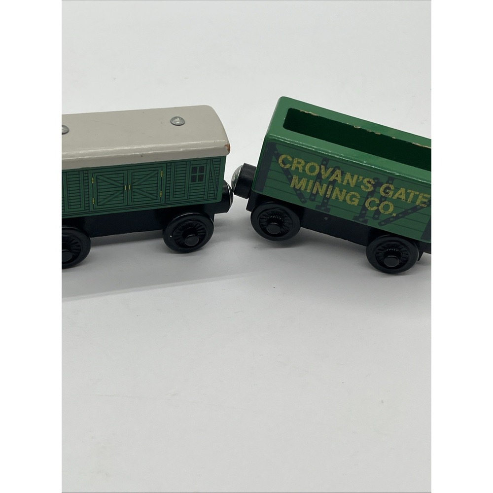 Thomas & Friends Wooden Railway - Crovan's Gate Mining Co. Coal Car & BaggageCar - Picture 3 of 16